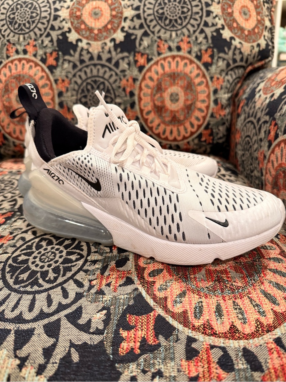 Nike White/Black Air Max 270 Women’s Sneakers